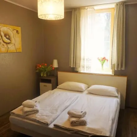 Hotel Pharos Zur Seeve 3*