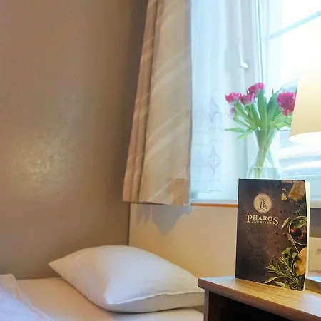 מלון Pharos Zur Seeve 3*